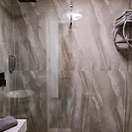 Motel1- A Megfizethető Luxus! Apartmanhotel 3*