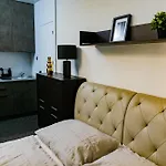 Apartmanhotel Motel1- A Megfizethető Luxus!