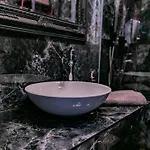 Motel1- A Megfizethető Luxus! Dunaújváros