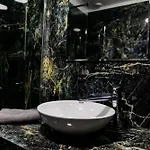 Motel1- A Megfizethető Luxus! Apartmanhotel Dunaújváros