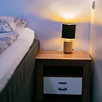 Motel1- A Megfizethető Luxus! Apartmanhotel
