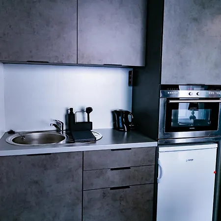 Aparthotel Motel1- A Megfizetheto Luxus! *