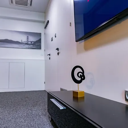 Lägenhetshotell Motel1- A Megfizetheto Luxus!