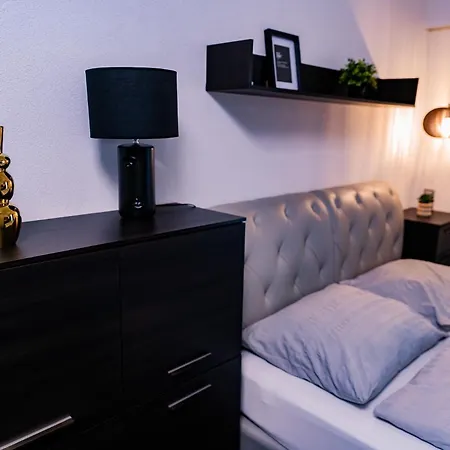 Aparthotel Motel1- A Megfizetheto Luxus!