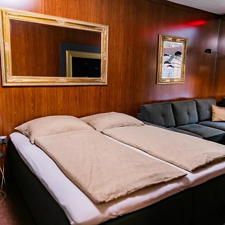 Motel1- A Megfizetheto Luxus!