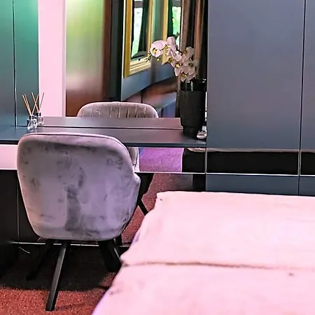 Apartmanhotel Motel1- A Megfizethető Luxus!