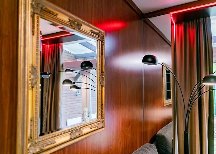 Motel1- A Megfizetheto Luxus! 아파트호텔 3*