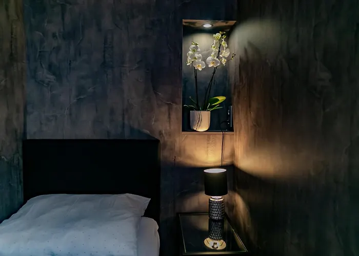 Motel1- A Megfizetheto Luxus! Dunaújváros