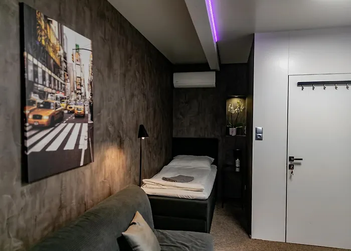 Motel1- A Megfizetheto Luxus! 3* Dunaújváros